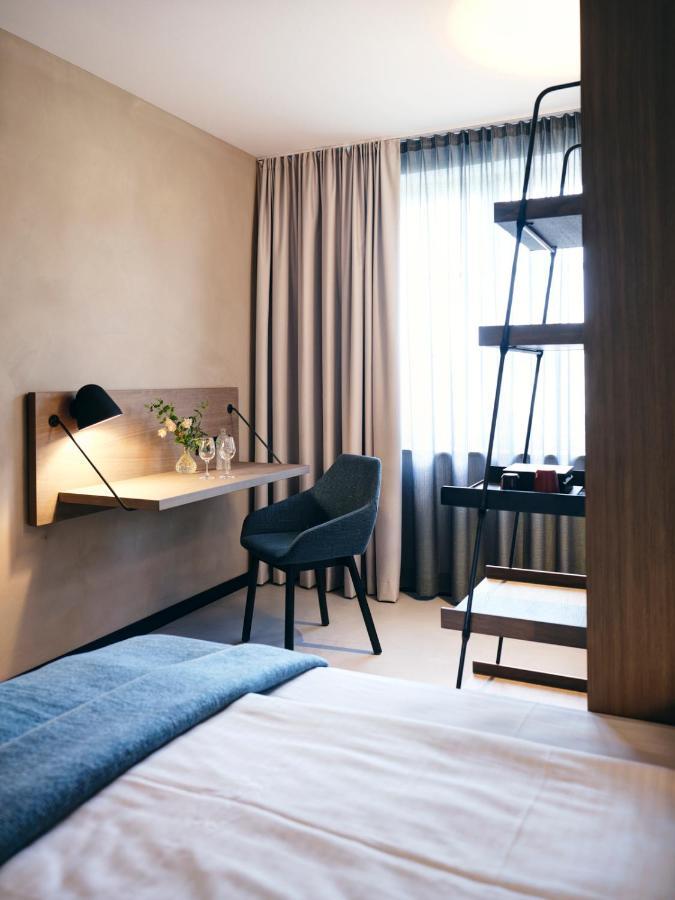 Hotel Zur Post Aschheim Buitenkant foto